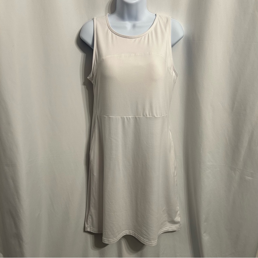 Willow Blossom White Athletic Dress with Built in Bra